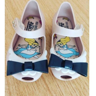 Sepatu Mini Melissa seri Alice in Wonderland (preloved)