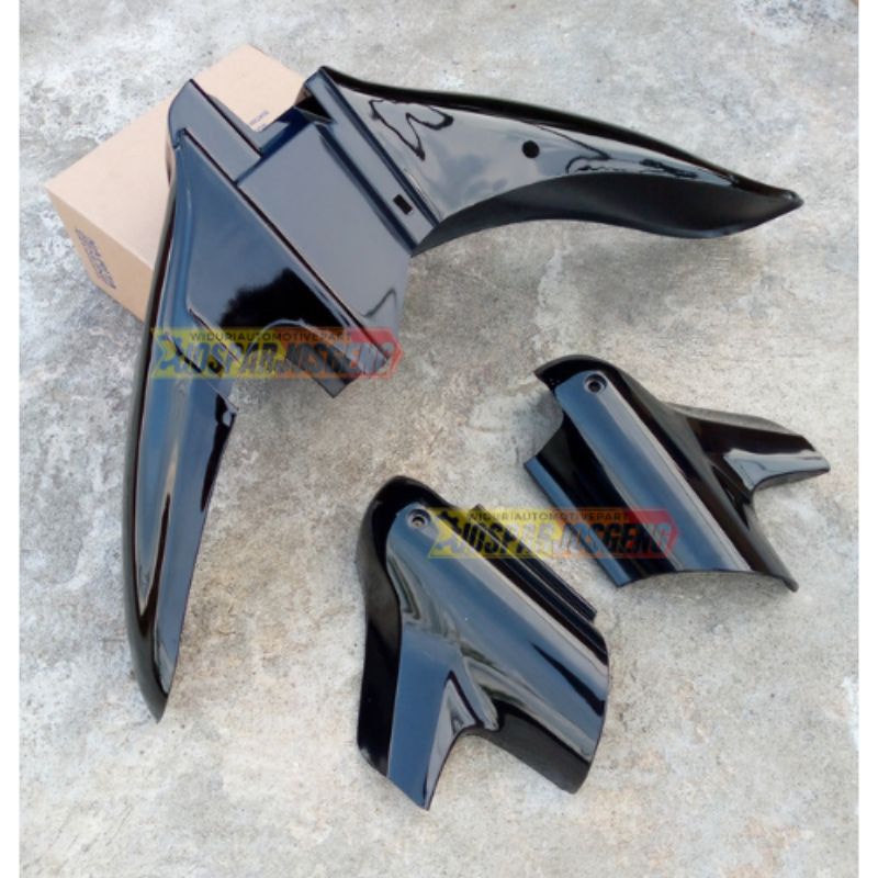 SPAKBOR DEPAN SATRIA LSCM HIU MALAYSIA SPAKBOR SLEBOR DEPAN FRONT FENDER SATRIA LSCM HIU MALAYSIA TU