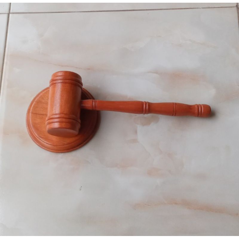 

H7Y PALU SIDANG KAYU SATU SET (PALU& DUDUKAN)