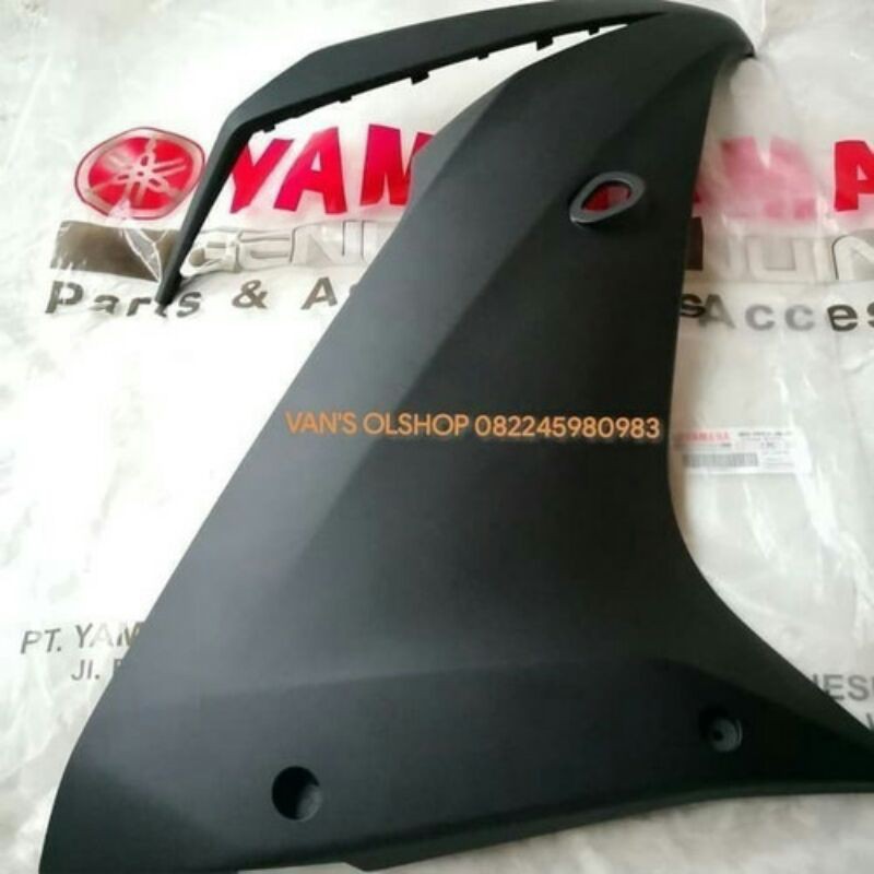 Yamaha R15 VVA V3 Panel 2 fairing kanan original
