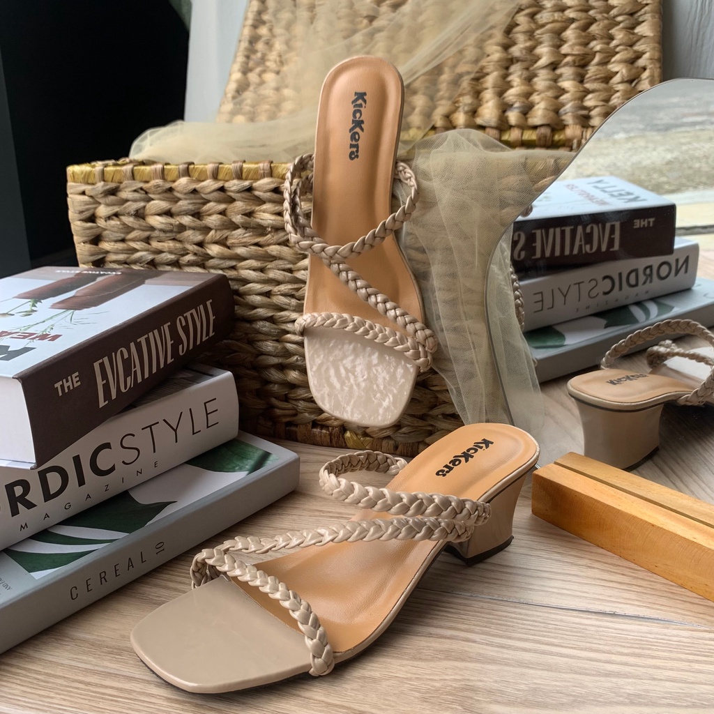 SANDAL HIGHHEELS SLOP TALI KEPANG SINTETIS HAK TAHU PREMIUM 5CM CEWEK TERLARIS TERBARU GITHA HEELS HIGHEELS HAK BUNGKUS TERBARU BLOCK HEELS KEPANG KONDANGAN PESTA WANITA HAK TAHU 5CM TERBARU KEKINIAN