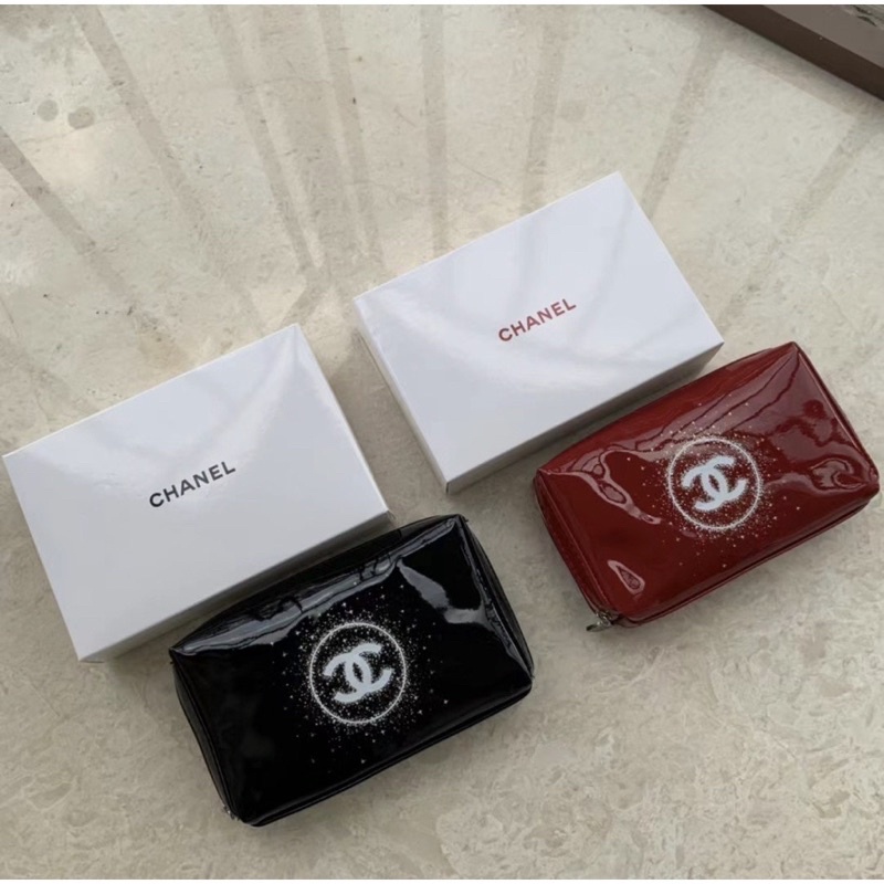 pouch makeup glossy Chanel beauty gift