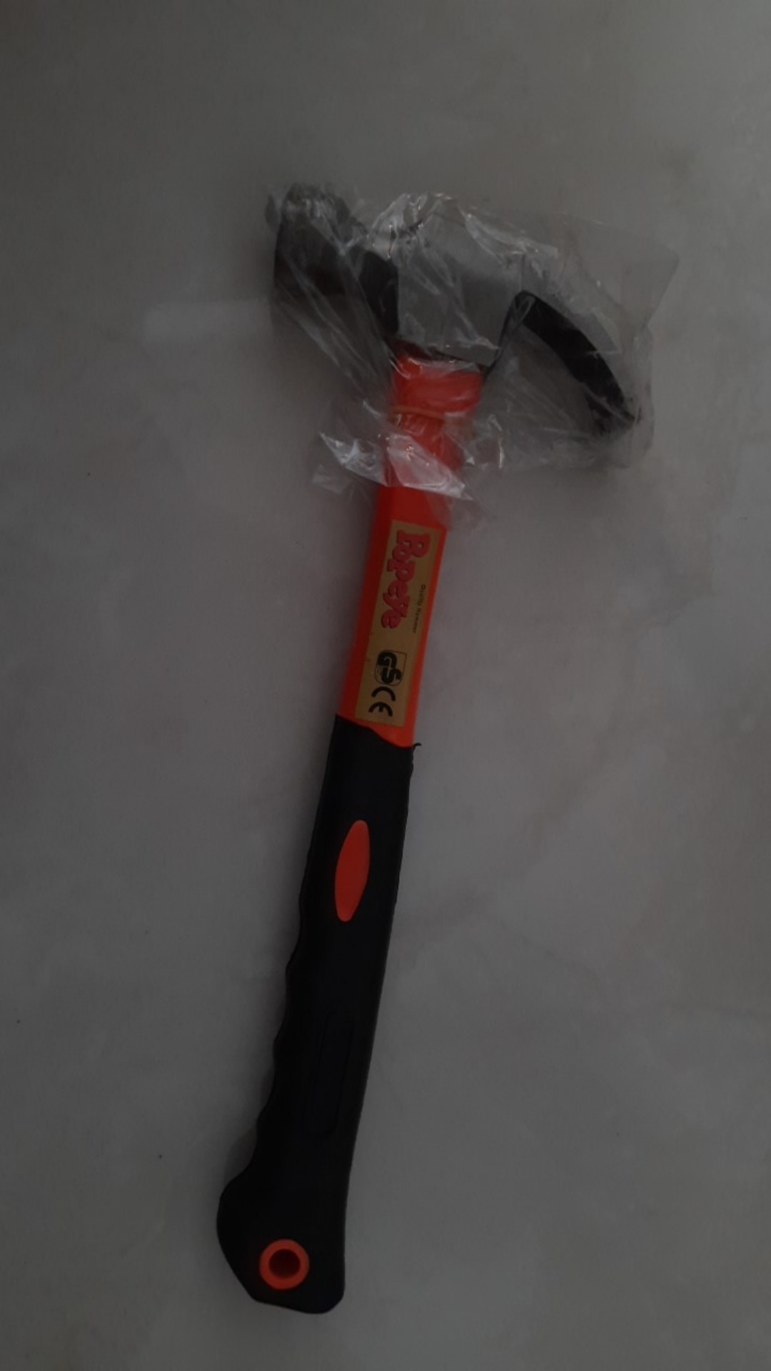 Palu Kambing Gagang Karet Fiber 8 Oz