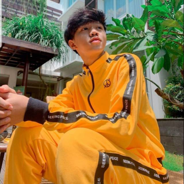 Geso x Seeing Peace - Set Jaket Yellow Stripe Hitam Celana Yellow Stripe Hitam