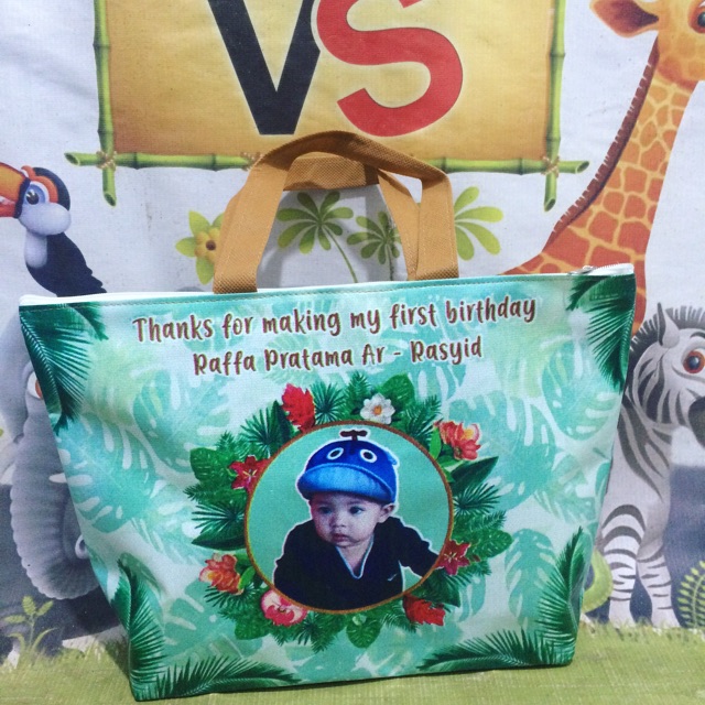 Tas souvenir ultah custom foto anak jinjing resleting