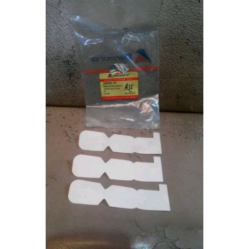 sticker tepong original danmotor vespa excel warna putih