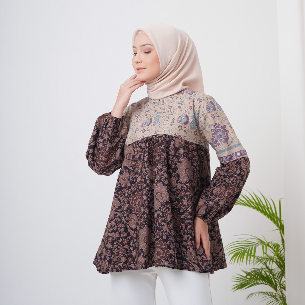 FITTINGROOM11 Blouse Batik - Hani Batik