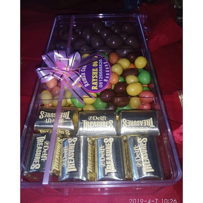 

Parcel Cokelat lebaran delfi sekat 3