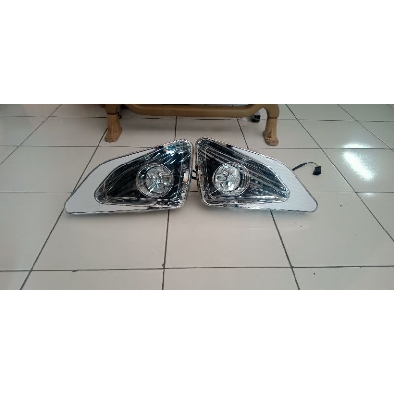 FOGLAMP JETBUS 3 LAMPU BEMPER DEPAN JETBUS 3 UNTUK TRUCK ELF BUS 24V ORISINAL