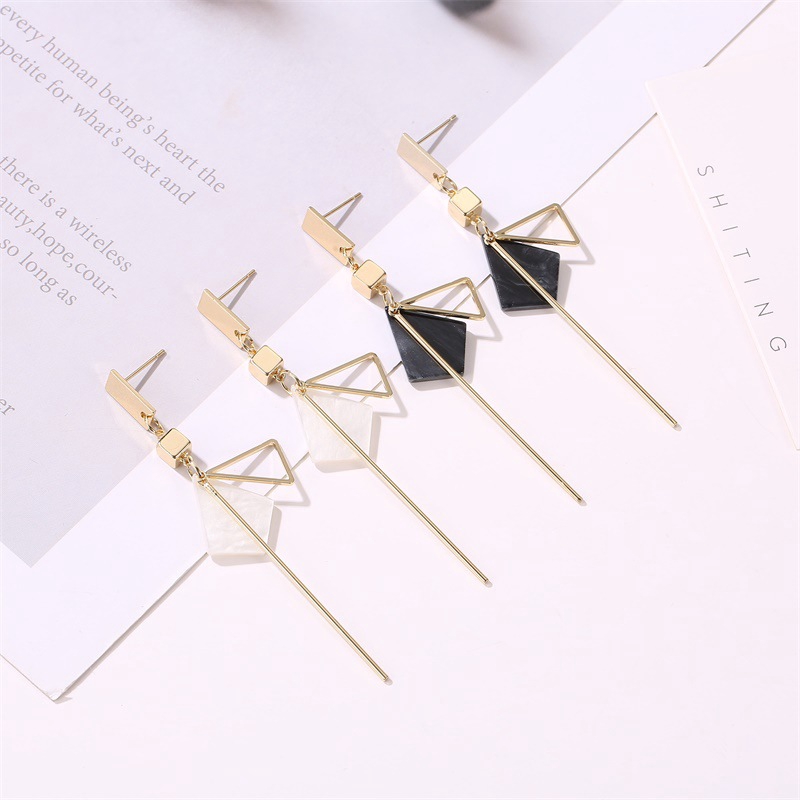 Anting-anting aksesoris fashion Angin dingin anting segitiga panjang Pelat asetat