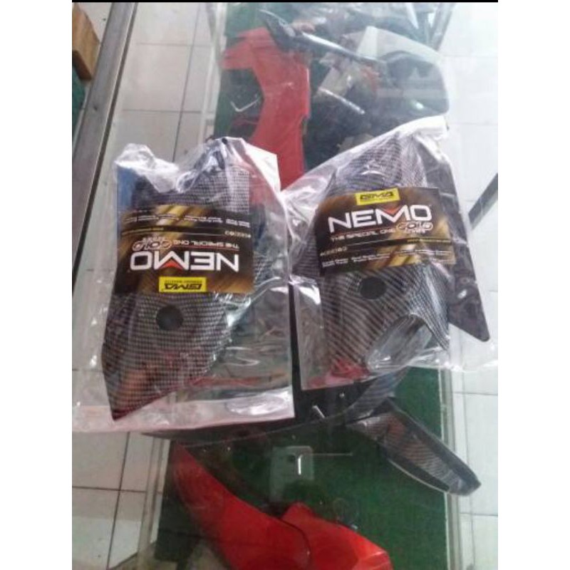 Cover spakbor depan Yamaha Aerox 155 Carbon