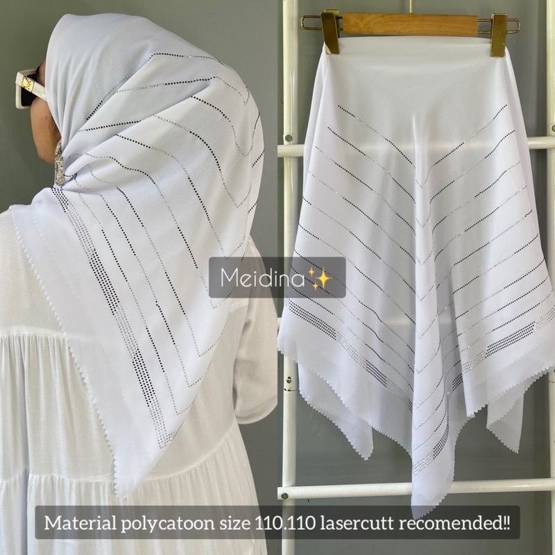 SEGI EMPAT PAYET SWAROSKI