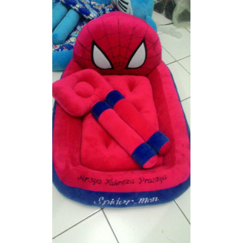KASUR BAYI KARAKTER MOTIF SPIDERMAN
