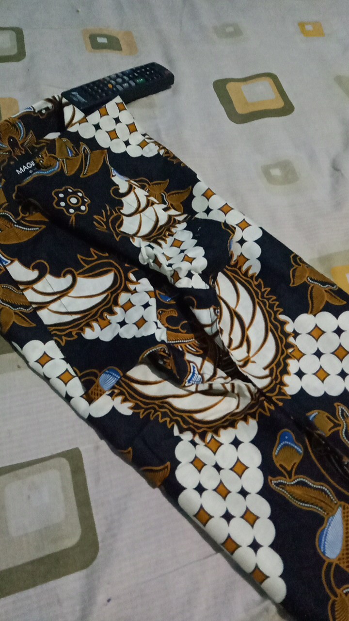 Maginot Kemeja Batik Pria Varena-ss Lengan Pendek