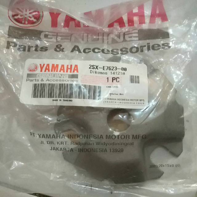 Plat Tutup Rumah Roller Yamaha Mio M3 2SX E7623 00