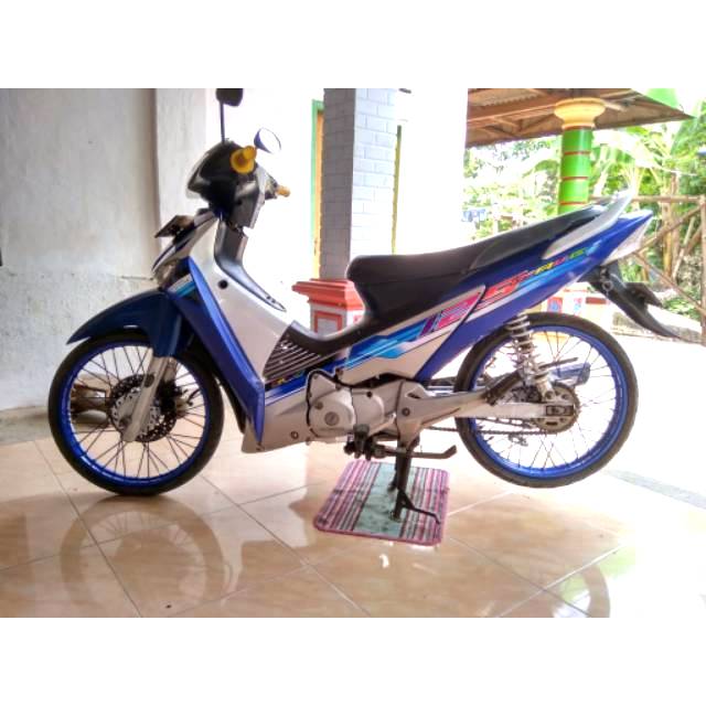 Supra X 125 Warna Hitam Putih Modif / Gambar Motor Supra X 125 Hitam Putih Rosaemente Com ...