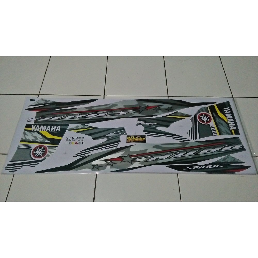 Stiker striping variasi jupiter z 2003-2009 spark star hitam