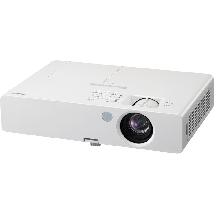 Panasonic PT-LB2VEA / 2.600 Lumens / 500 : 1 / UNTUK PRESENTASI 