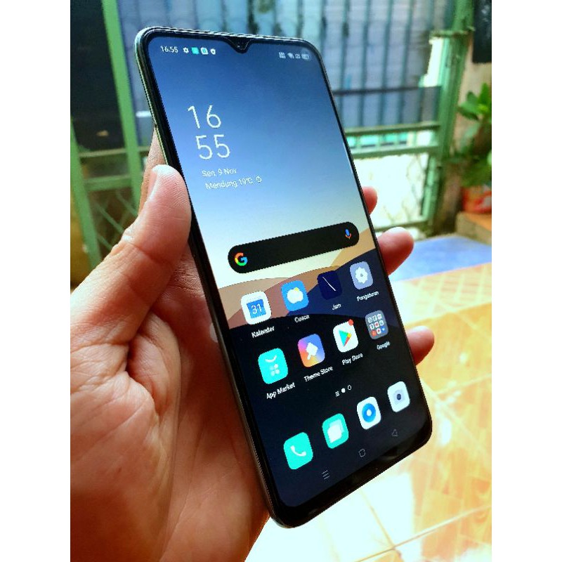 Oppo A91 white RAM 8/128 GB fingerprint di dalam layarr masih garansi resmi sampe Bulan 7 taun depan