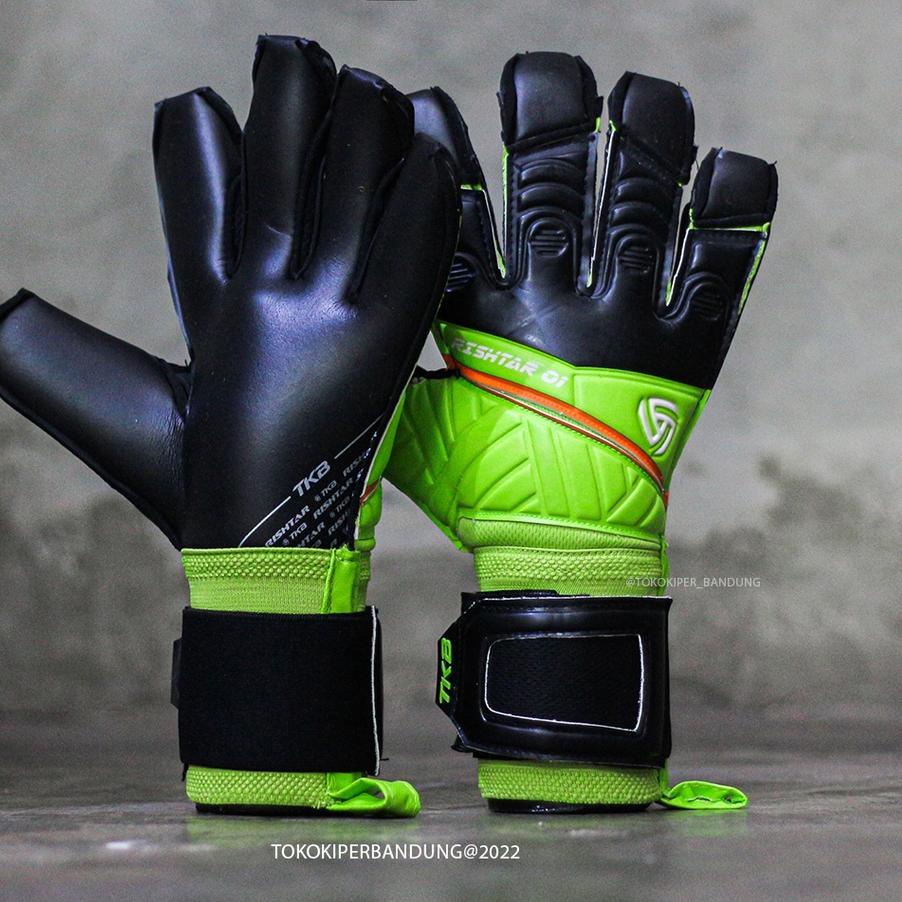 AYO BELANJA SEKARANG➽ ➽ Sarung Tangan Kiper - TKB Rishtar Vigor Fingertip  - Hijau Oranye Iℚקe