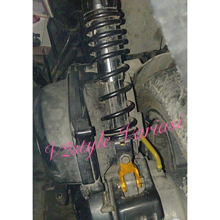 PENINGGI SHOK BELAKANG MOTOR MATIC SAMBUNGAN MODEL Y FREE BAUT SKOK SHOCK SOK BREAKERS SHOCKBREAKER BELAKANG BEAT VARIO SCOOPY MIO FINO ninggi shockbreaker belakang motor matic variasi full cnc Vario mio beat scoopy fino xeon m3 genio