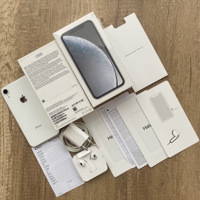 iBox iPhone Xr 128GB White Mulus Fullset Original Fullpack IMEI Terdaftar Aman Ex Garansi Resmi