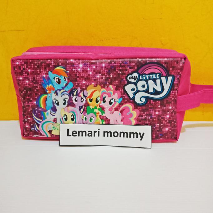 

TERBARU Pouch little pony serbaguna, tempat pencil anak little pony bagus/TEMPAT PENSIL AESTHETIC/TEMPAT PENSIL ANAK PEREMPUAN/TEMPAT PENSIL LUCU/TEMPAT PENSIL 3D/TEMPAT PENSIL TRANSPARAN/TEMPAT PENSIL LUCU/TEMPAT PENSIL KOREA/TEMPAT PENSIL KAIN/TEMPAT