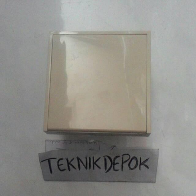 Stop kontrak buka tutup ib broco colokan buka tutup colokan listrik broco DSIKON7