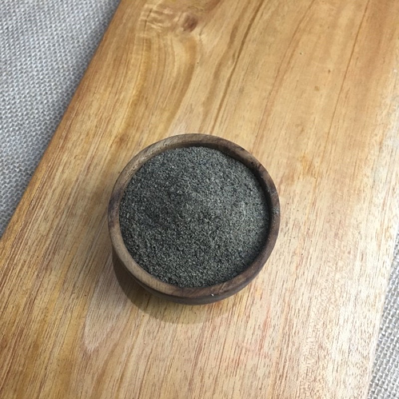 

Lada hitam bubuk halus