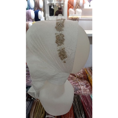 kerudung pesta swarosky bando hataya BY Bugis Hijab