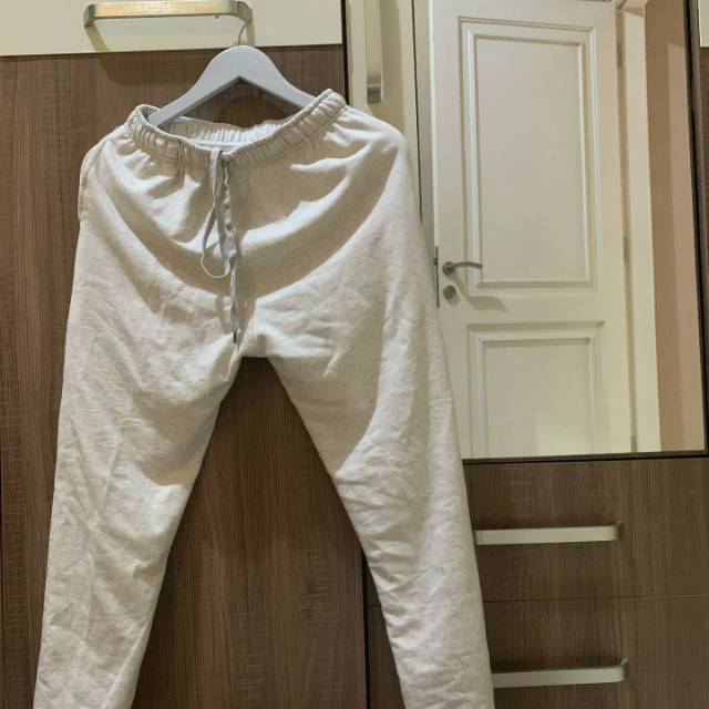 Uniqlo jogger pants