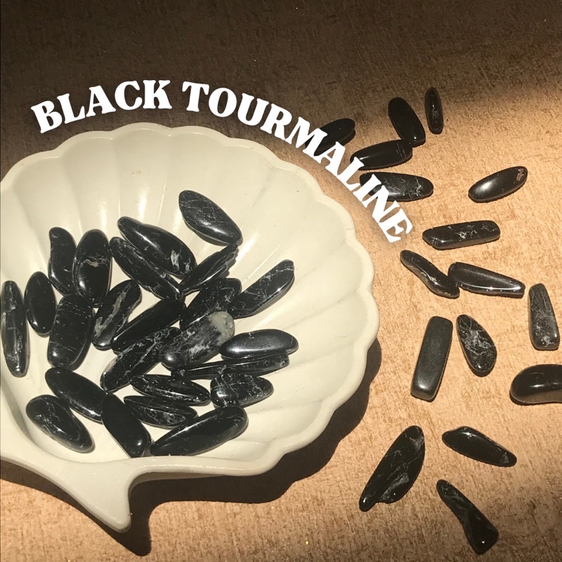 BLACK TOURMALINE || Healing Crystal
