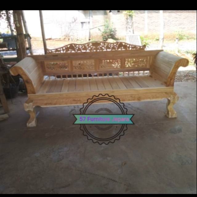 Kursi tamu antik kayu jati - Bale bale panjang bangku teras hias ukir Jepara