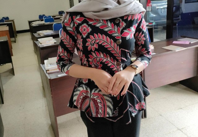 Batik Wanita - Atasan Blouse Batik Wanita Fashion 184 Sg