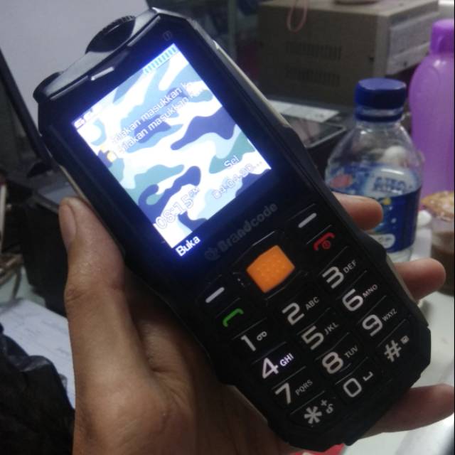 BRANDCODE B81 BLACK second hp gunung