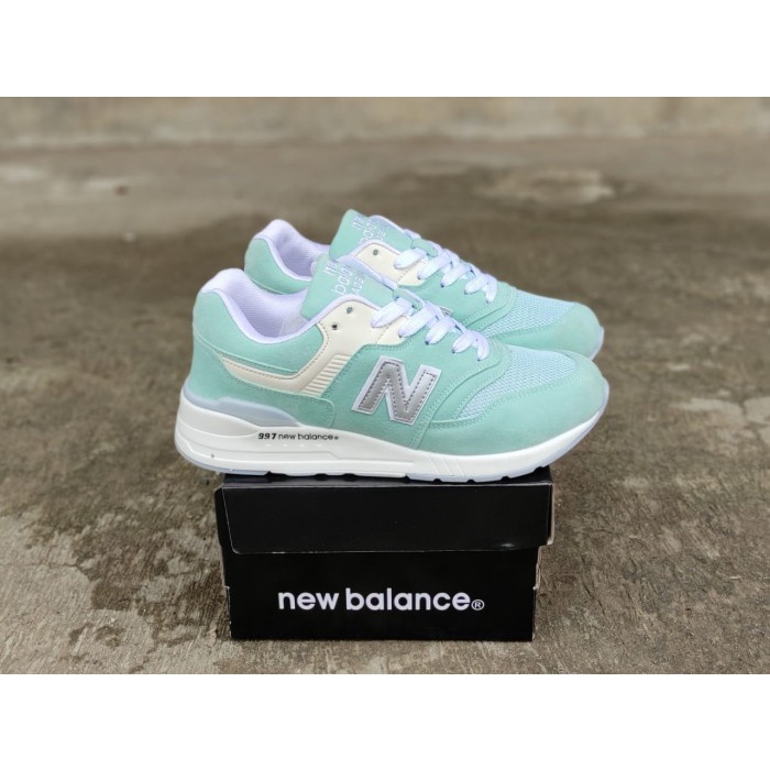 Sepatu Running Sepatu Sneakers New Bal4nce NB 997 - Soft Green - 37
