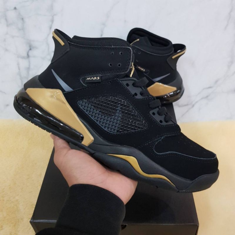 yellow box clogs and mules