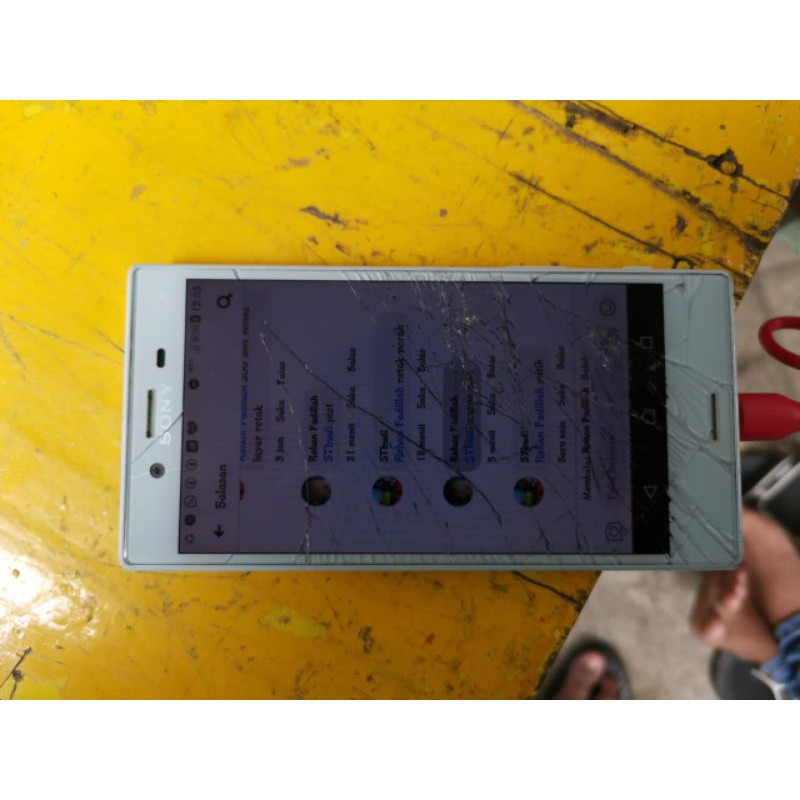 Sony x Compact minus