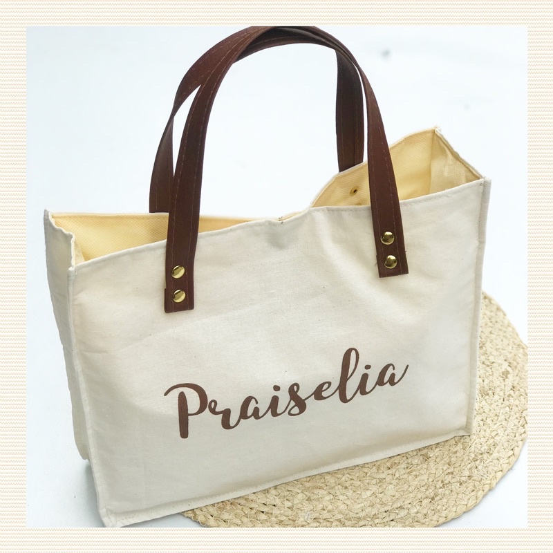 

TAS customize NAMA (bridesmaid bag) size 25 x 30 x 8 cm.. Tas custom nama