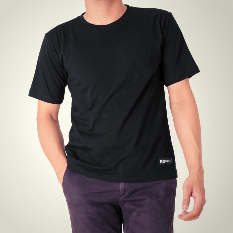 Baju Kaos Oblong Pria Polos Lengan Pendek Hitam Tshirt Cowok Distro Keren Original R2