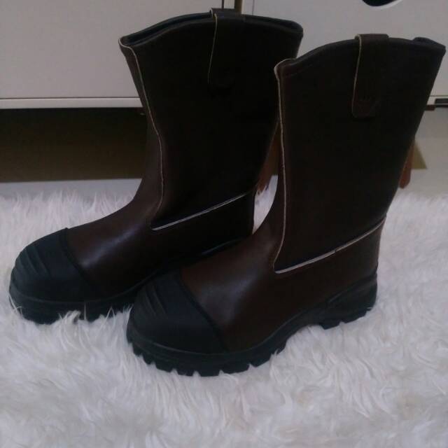 blundstone womens safety shoes