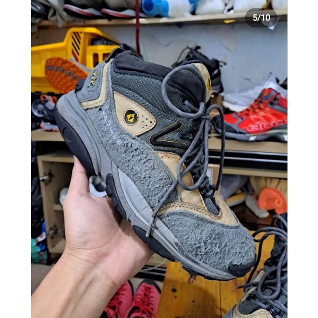 Sepatu Hiking Vasque UK 42