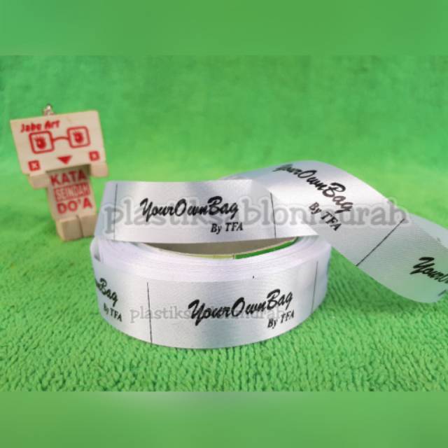 

Pita Label satin label Baju / label Hijab /label souvenir Free desain gratis