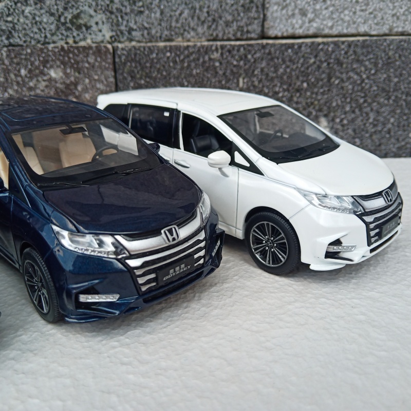 HONDA ODYSSEY Parfume Pewangi Pengharum Mobil Parfum Pajangan Miniatur Diecast Mobil