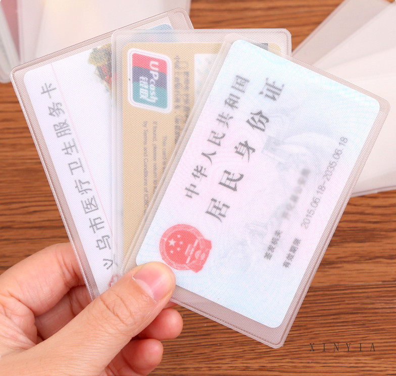 Pemegang Kartu Kredit PVC Lindungi ID Card Business Card Cover Clear Frosted