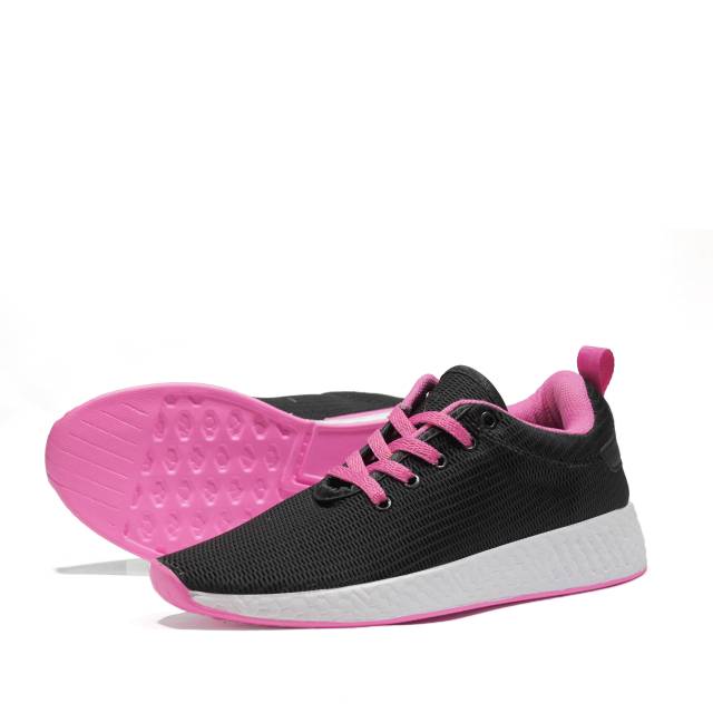 Sepatu sneakers wanita terlaris sepatu hangout