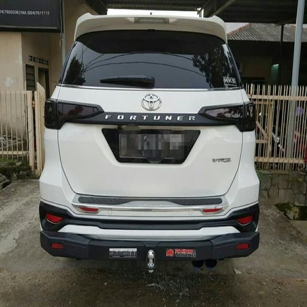 TOWING BAR FORTUNER TRD RHINO