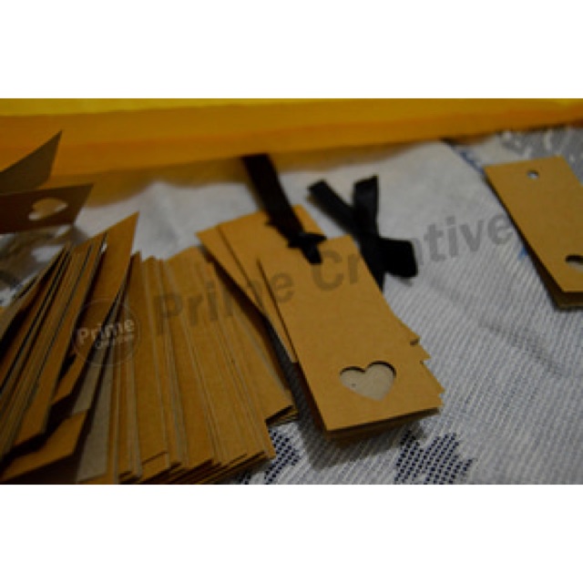 

Folded Hang Tag / Gift Tag / Price Tag / Label Tag Heart