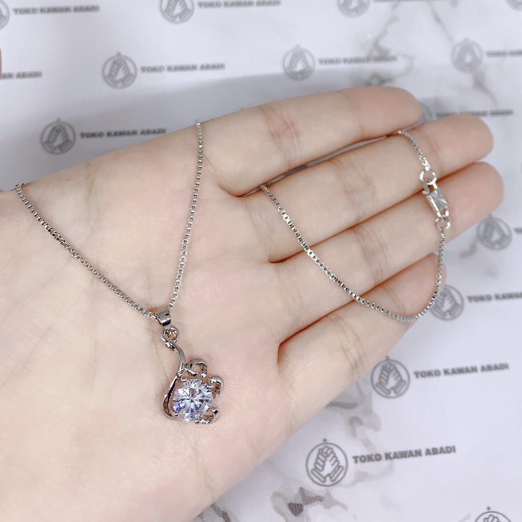 Kalung Xuping Silver Perhiasan Fashion Wanita liontin Permata Love Small *14