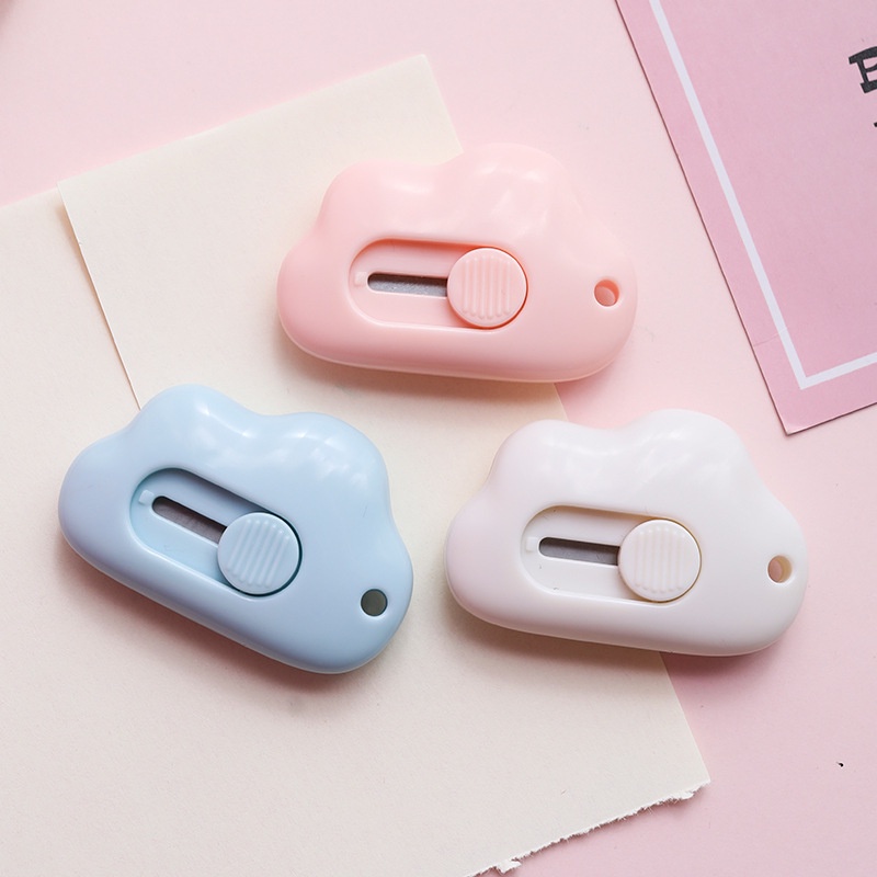 (Pimenova) Pisau Pemotong Mini Cutter Mini Portable Bentuk Awan Warna Pastel Lucu pisau paket